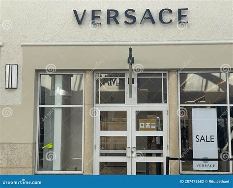 TOP 10 BEST Versace Outlet in Orlando, FL .